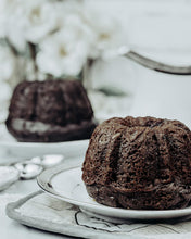 Load image into Gallery viewer, Chocolate Rum Cake